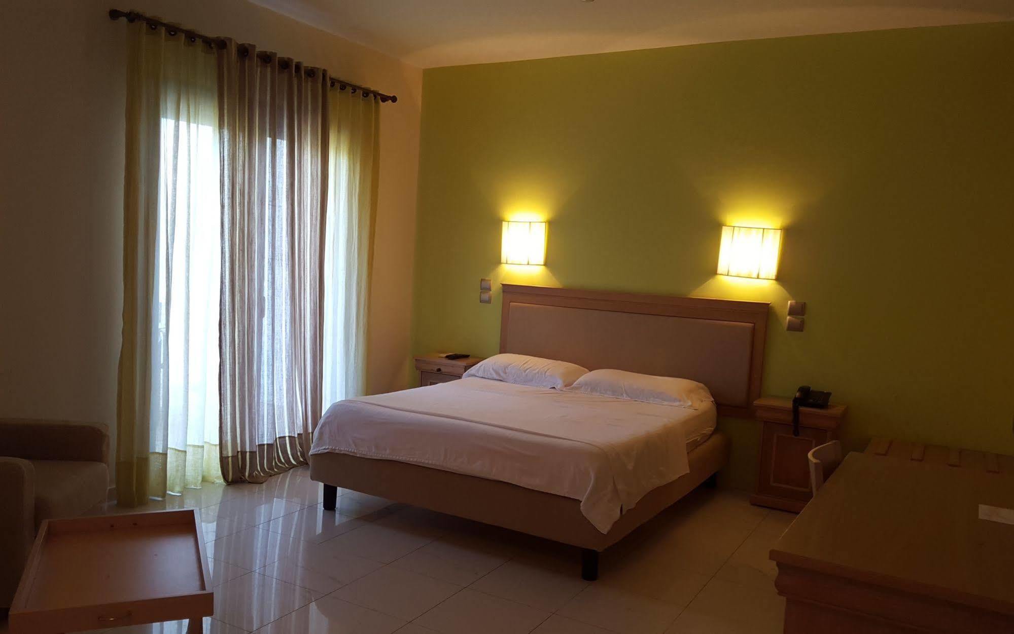 Sea Sight Boutique Hotel Pórto Ráfti Kültér fotó